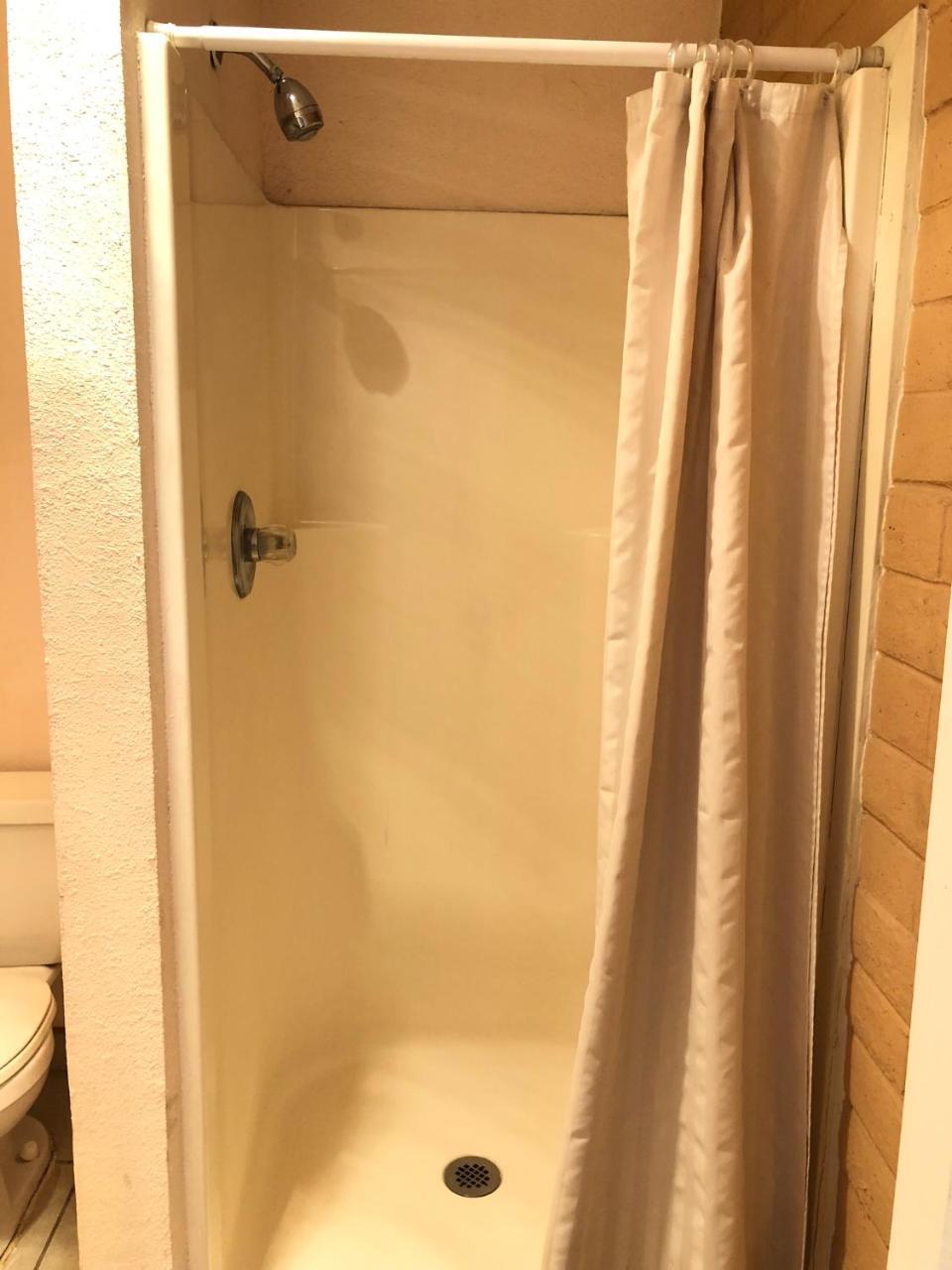 Deluxe Inn Motel Sparks Ngoại thất bức ảnh